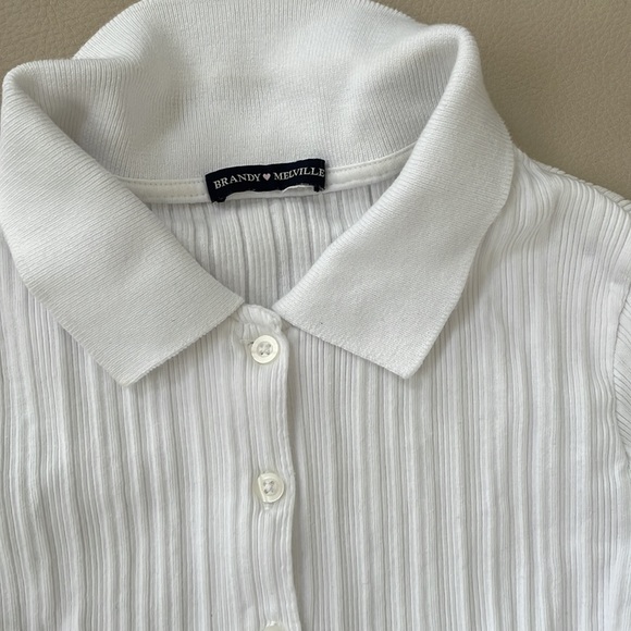 BRANDY MELVILLE TOP - Picture 3 of 8